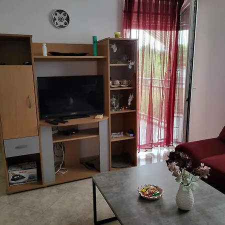 Lägenhet Nina Karigador